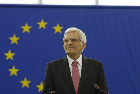 205 Jerzy Buzek